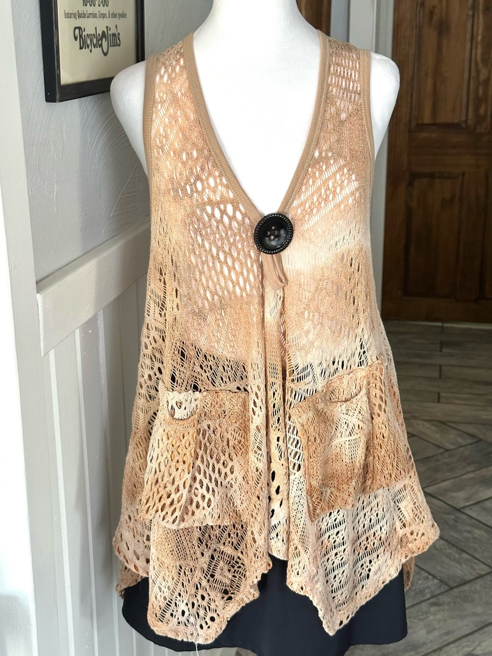 Boho Y2K Crochet Lace Overlay Tank Flowy Tunic Top Sz M Mermaidcore Festival - Picture 4 of 8